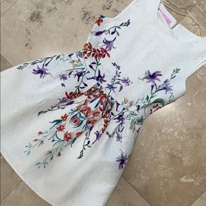 Floral sleeveless dress